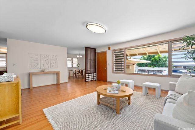3648 Campbell Avenue, Honolulu, HI 96815