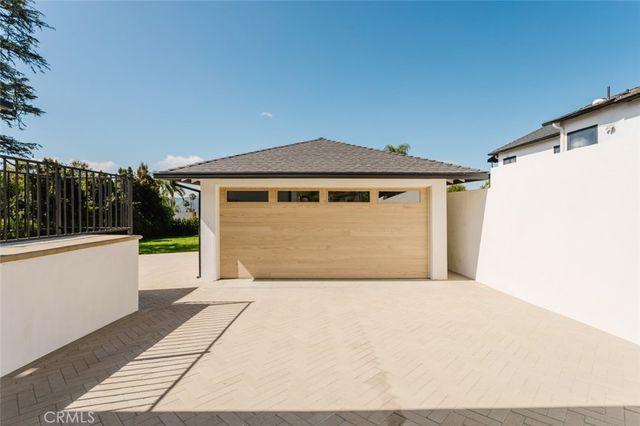 941 Sherlock Drive, Burbank, CA 91501
