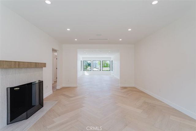 941 Sherlock Drive, Burbank, CA 91501