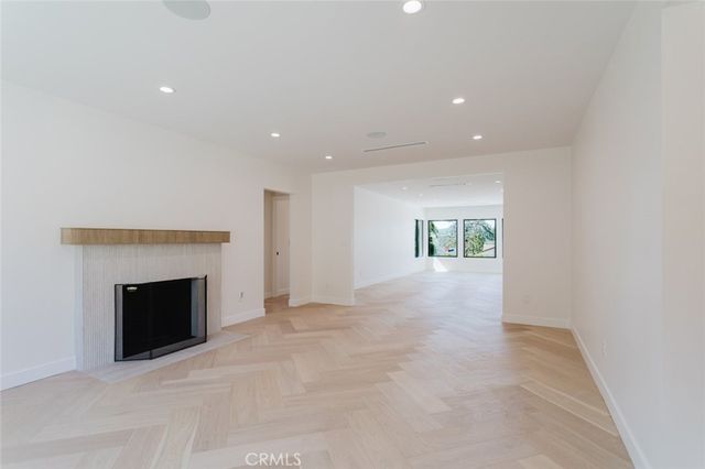 941 Sherlock Drive, Burbank, CA 91501
