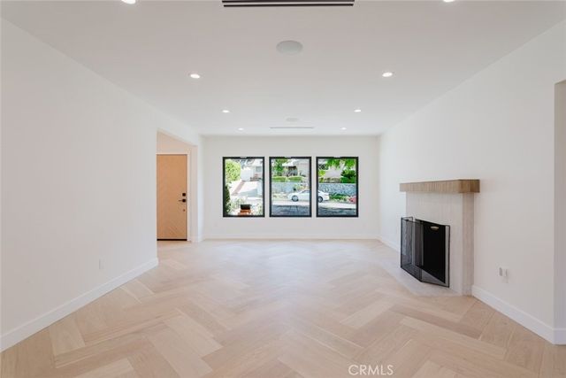 941 Sherlock Drive, Burbank, CA 91501