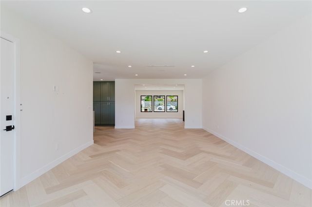 941 Sherlock Drive, Burbank, CA 91501