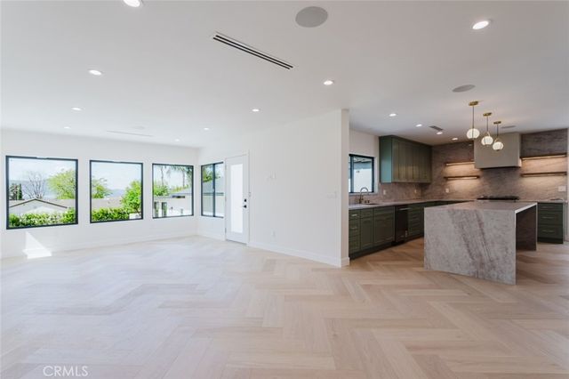 941 Sherlock Drive, Burbank, CA 91501