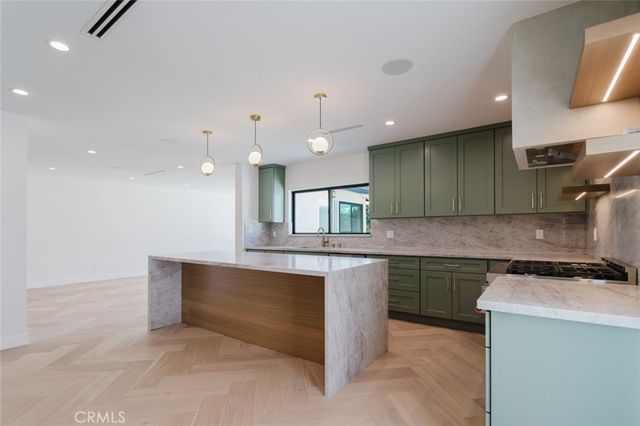 941 Sherlock Drive, Burbank, CA 91501