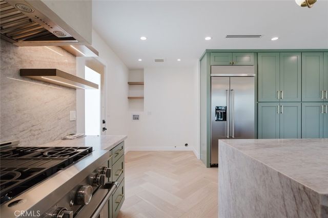 941 Sherlock Drive, Burbank, CA 91501