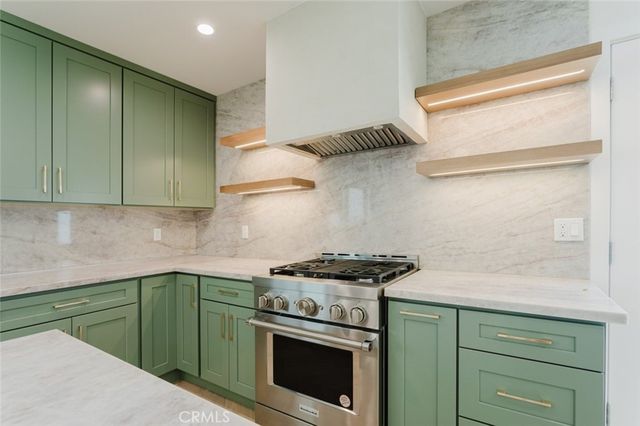 941 Sherlock Drive, Burbank, CA 91501