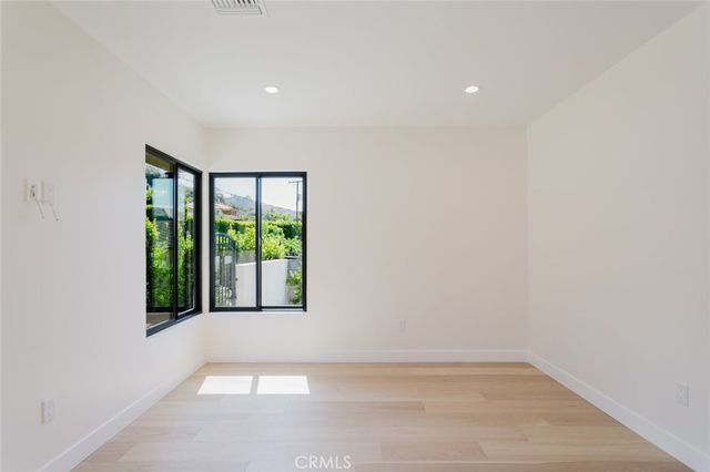 941 Sherlock Drive, Burbank, CA 91501