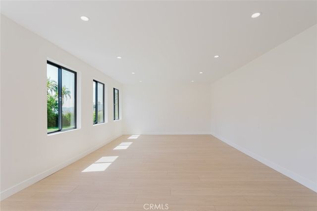941 Sherlock Drive, Burbank, CA 91501