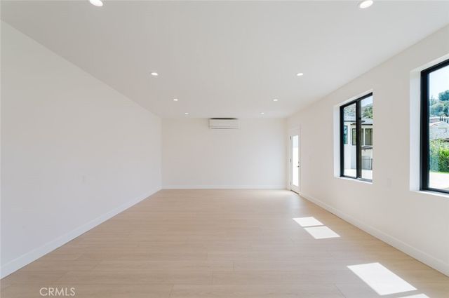 941 Sherlock Drive, Burbank, CA 91501