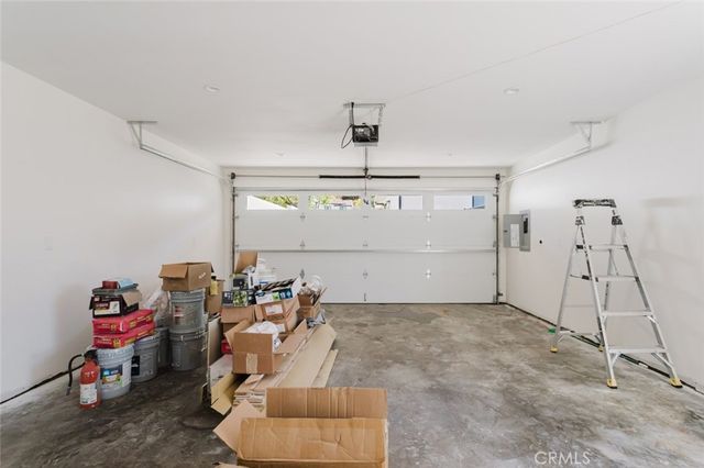 941 Sherlock Drive, Burbank, CA 91501