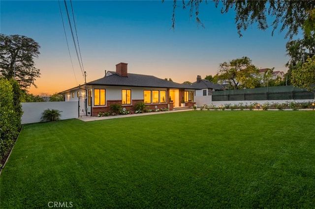 941 Sherlock Drive, Burbank, CA 91501