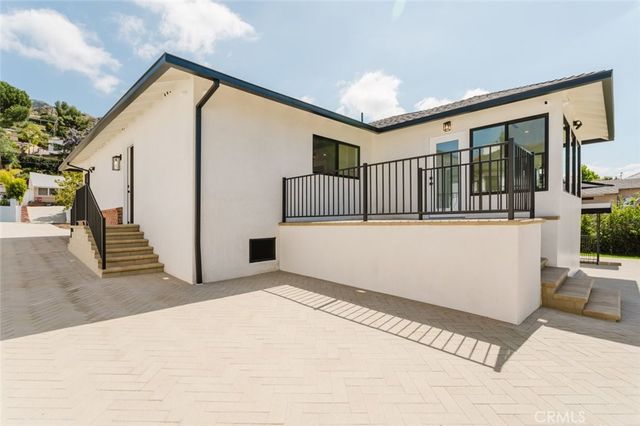 941 Sherlock Drive, Burbank, CA 91501