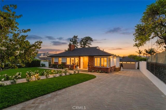 941 Sherlock Drive, Burbank, CA 91501