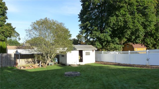 34 Union Avenue, Warwick, RI 02889