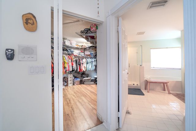 18438 NW 11th Street, Pembroke Pines, FL 33029