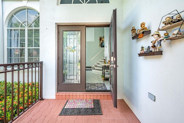 18438 NW 11th Street, Pembroke Pines, FL 33029