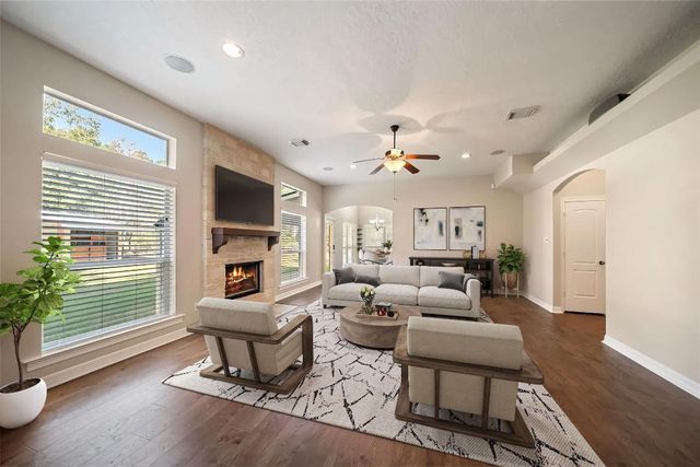 17709 W Terrace Oaks Drive, Waller, TX 77484