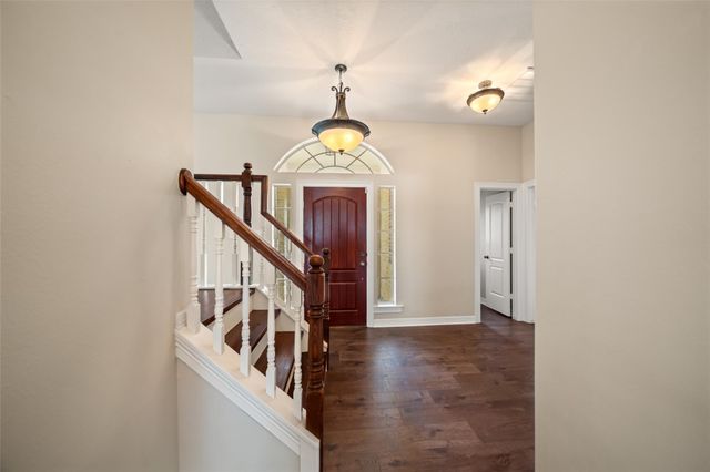 17709 W Terrace Oaks Drive, Waller, TX 77484