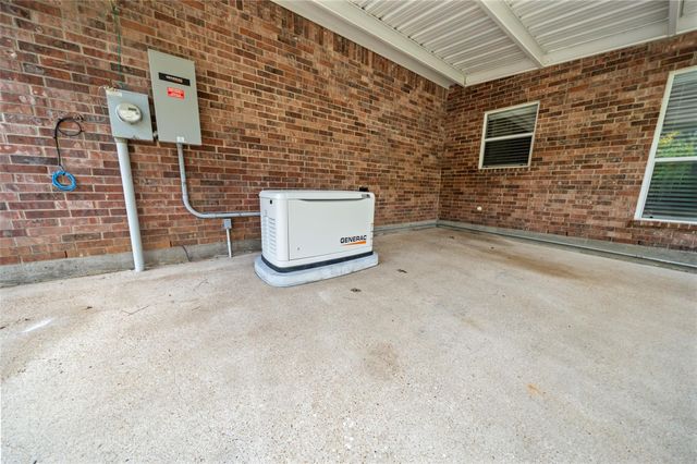 17709 W Terrace Oaks Drive, Waller, TX 77484