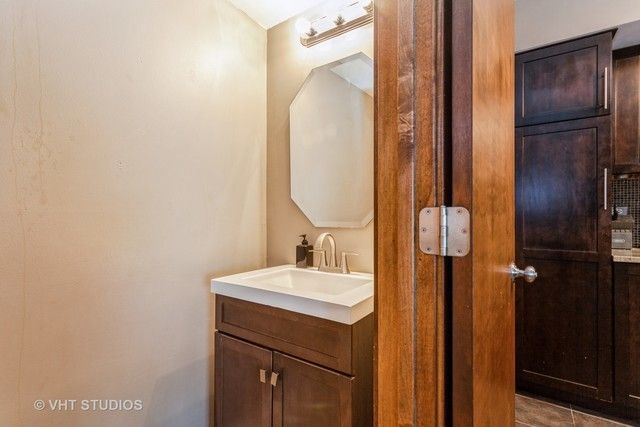 1410 Normantown Road 1410, Naperville, IL 60564