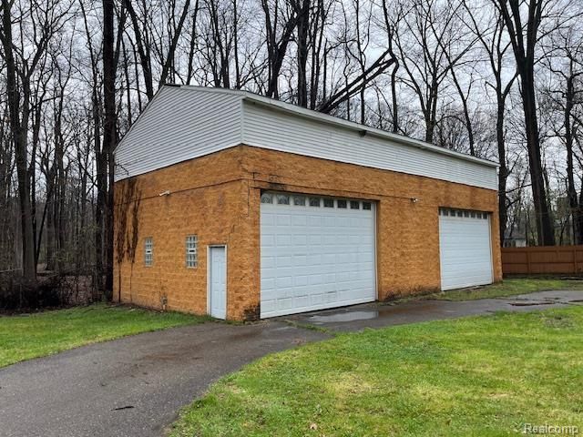 20551 Norwood Drive, Southfield, MI 48075
