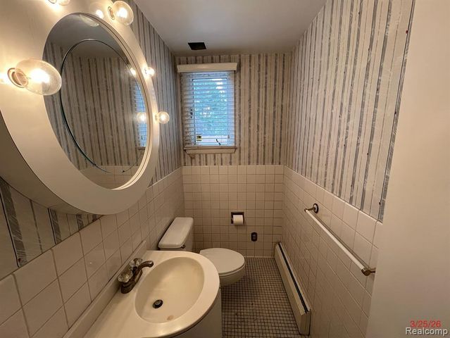 20551 Norwood Drive, Southfield, MI 48075