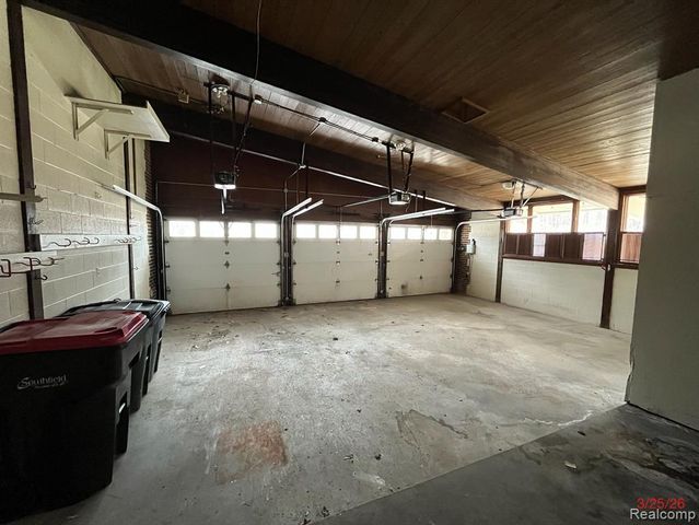 20551 Norwood Drive, Southfield, MI 48075