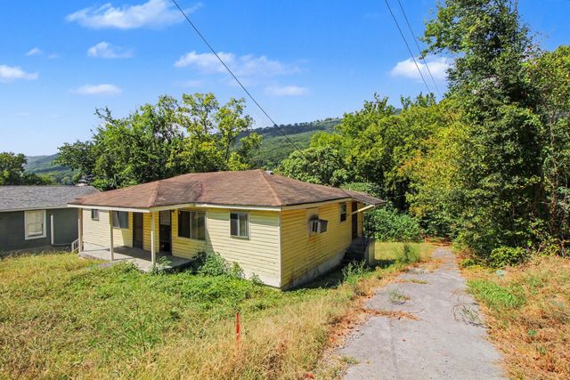 4511 Balcomb Street, Chattanooga, TN 37409