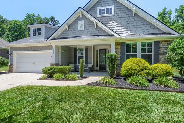 5925 Gatekeeper Lane, Mint Hill, NC 28227