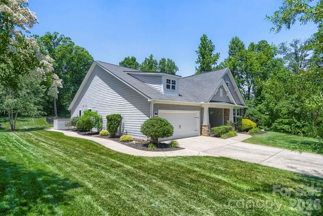 5925 Gatekeeper Lane, Mint Hill, NC 28227