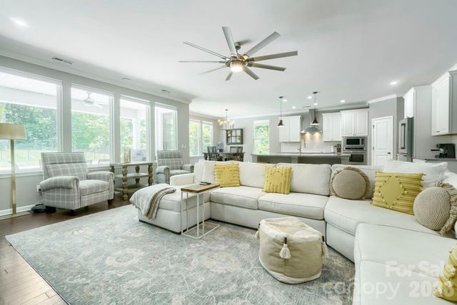 5925 Gatekeeper Lane, Mint Hill, NC 28227