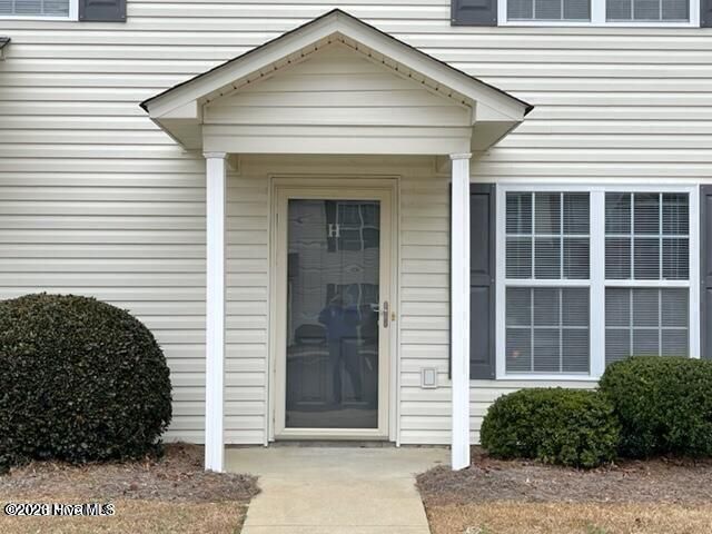 4247 Dudleys Grant Drive H, Winterville, NC 28590