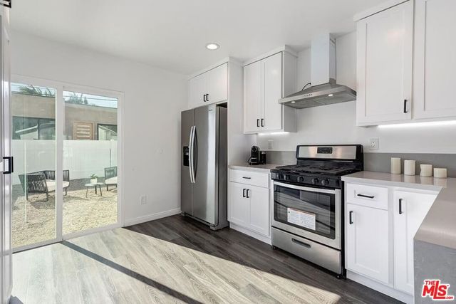 2616 W 73rd Street, Los Angeles, CA 90043