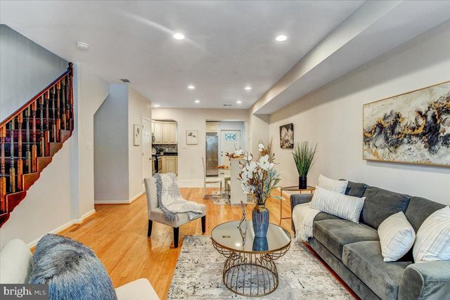 2320 MINNESOTA AVE SE, Washington, DC 20020