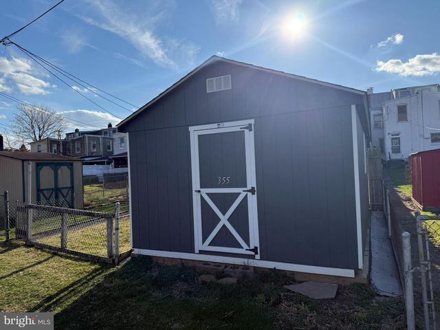 355 HAZEL ST, Reading, PA 19611