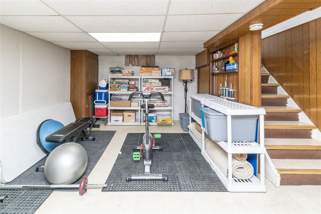1136 Lester Avenue, Ypsilanti, MI 48198