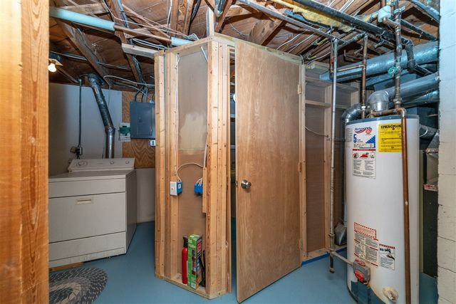 1136 Lester Avenue, Ypsilanti, MI 48198