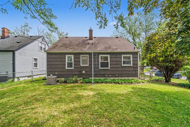 1136 Lester Avenue, Ypsilanti, MI 48198