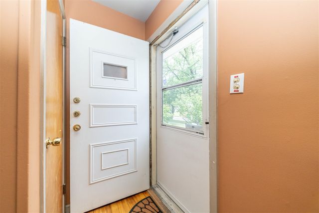 1136 Lester Avenue, Ypsilanti, MI 48198