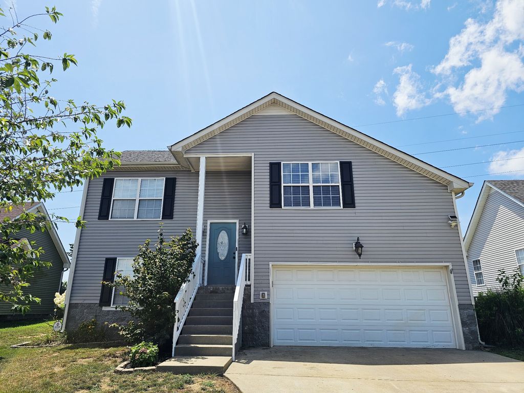 2184 Trophy Trace, Clarksville, TN 37040