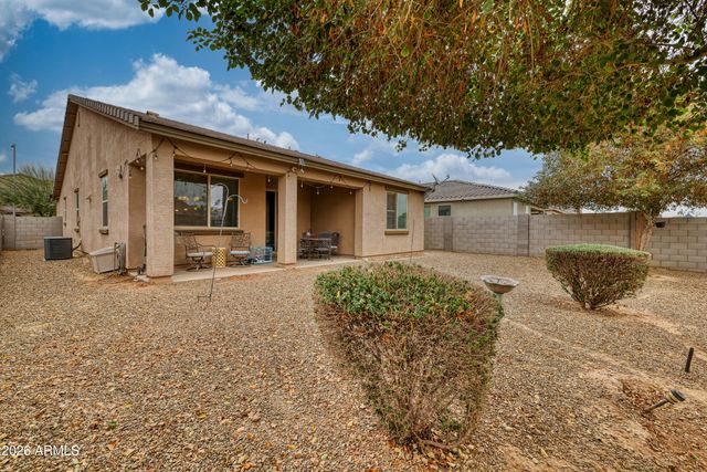 5263 W LEODRA Lane, Laveen, AZ 85339