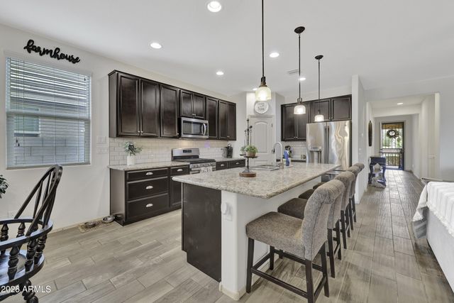 5263 W LEODRA Lane, Laveen, AZ 85339