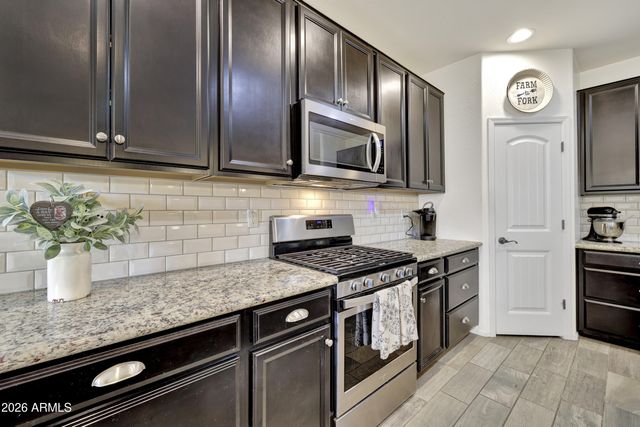 5263 W LEODRA Lane, Laveen, AZ 85339