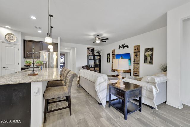 5263 W LEODRA Lane, Laveen, AZ 85339