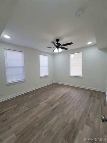 1524 B Madison Avenue, Montgomery, AL 36107