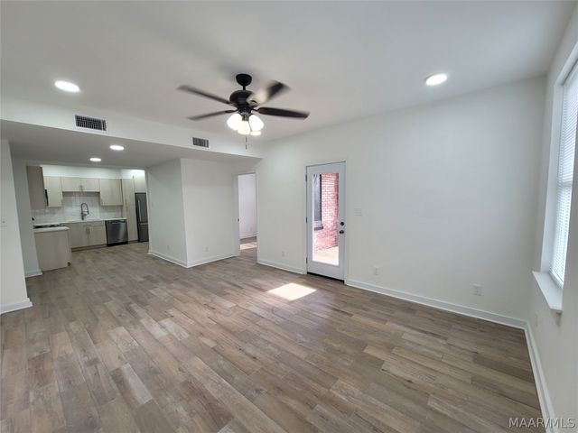 1524 B Madison Avenue, Montgomery, AL 36107