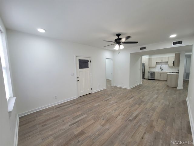 1524 B Madison Avenue, Montgomery, AL 36107
