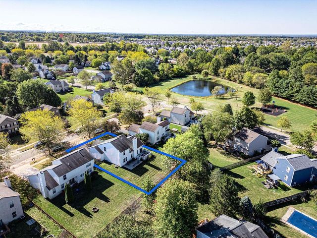 409 Lockmead Drive, Pataskala, OH 43062