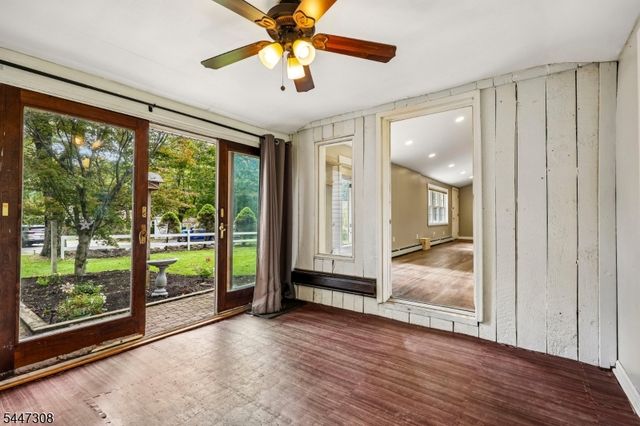 8 Summit Rd, Hardyston Twp., NJ 07460