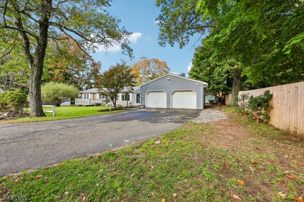 8 Summit Rd, Hardyston Twp., NJ 07460 — exterior